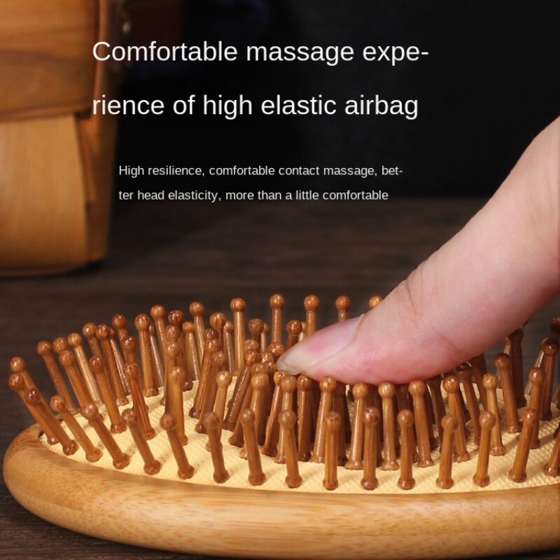 Brosse à cheveux pour femmes avec effet massant en bambou